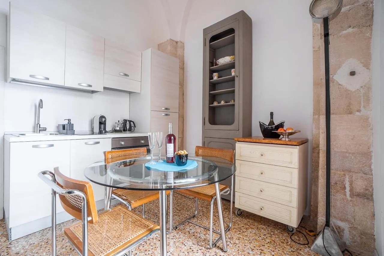 Via Boemondo Otto Bari Apartament